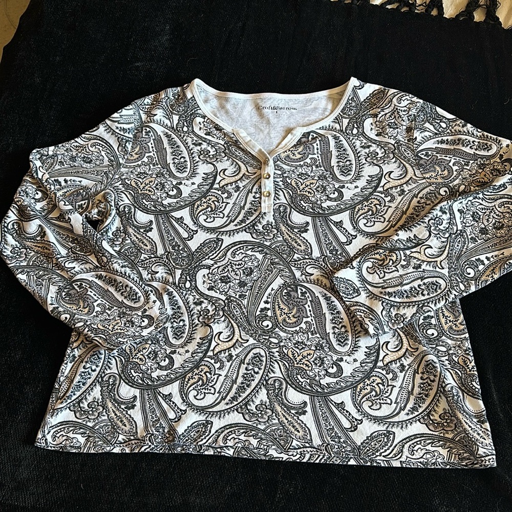 Paisley print long sleeve tee